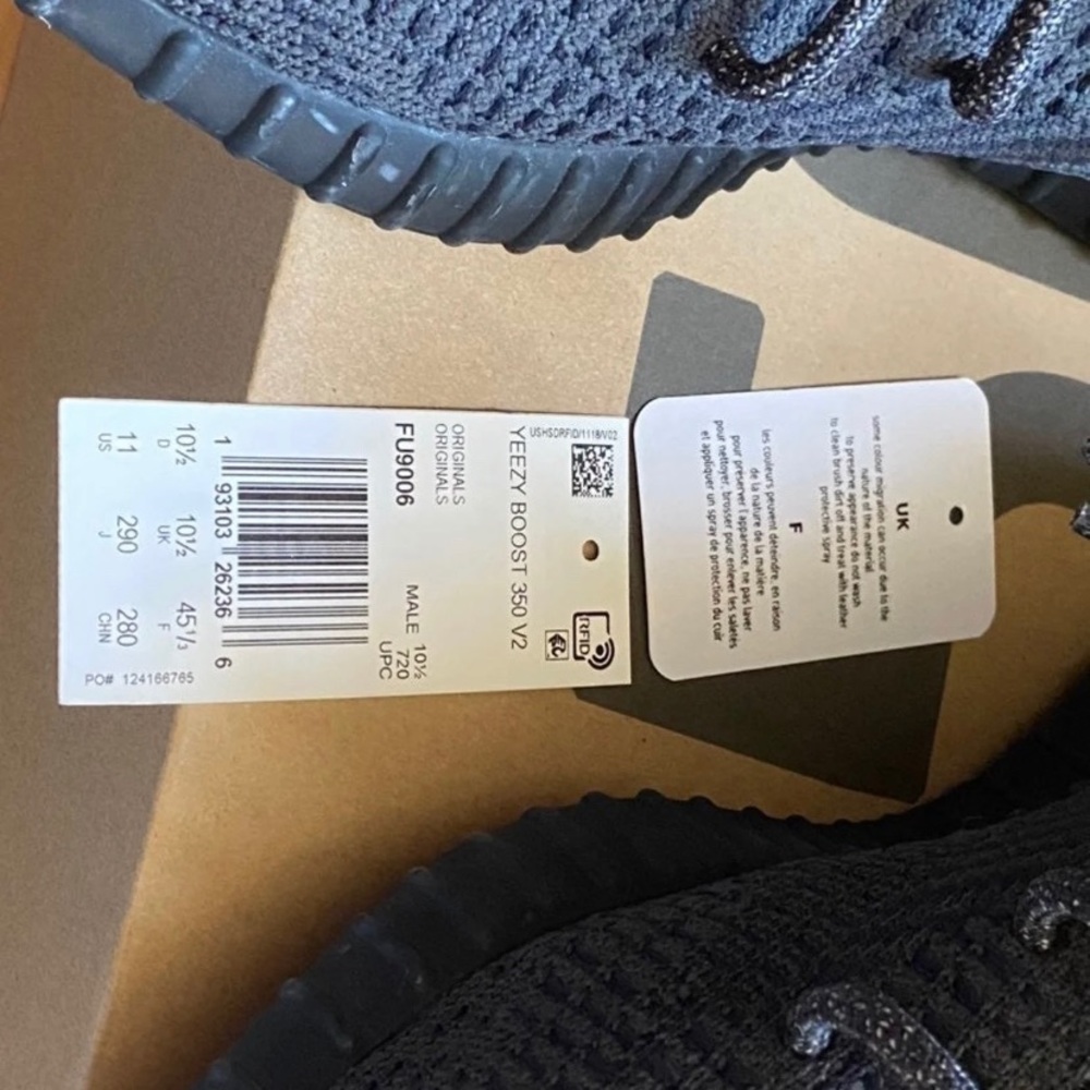 Yeezy boost 350 v2 - Picture 6 of 6